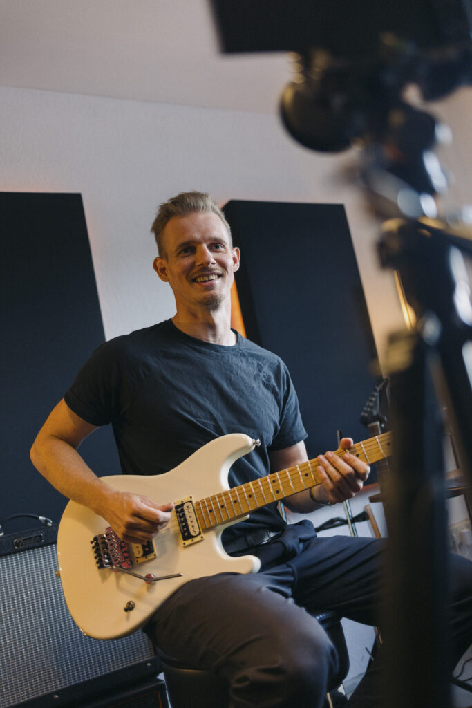 sebastian jung gitarrist gitarrendurchblick